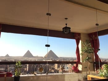 Giza Pyramids View Guest House
