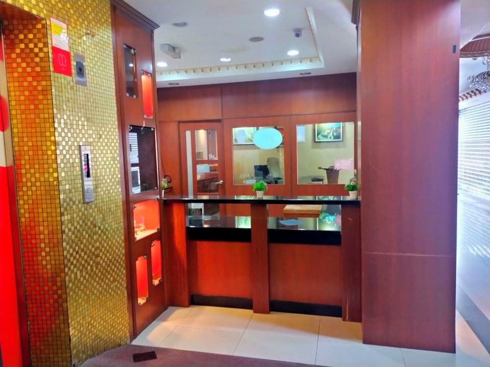 Hotel O GHC Near Penang Street Art Formerly Queen City Hotel