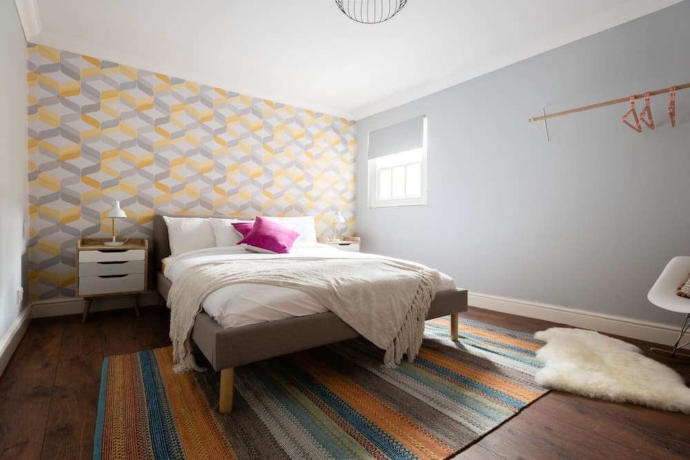 The Old Station House - Stylish & Central 2bdr Apartment