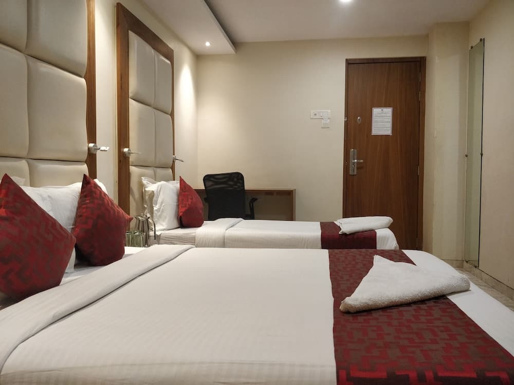 Hotel Apex International