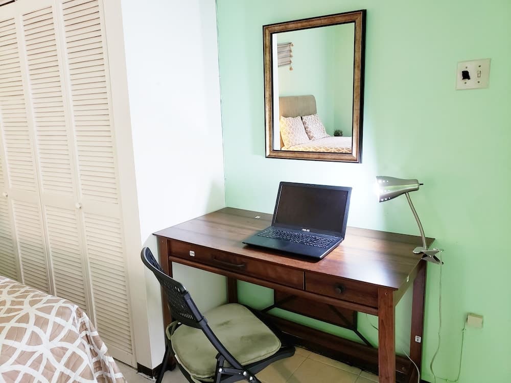 I Heart JA Willow Garden Retreat-Mona