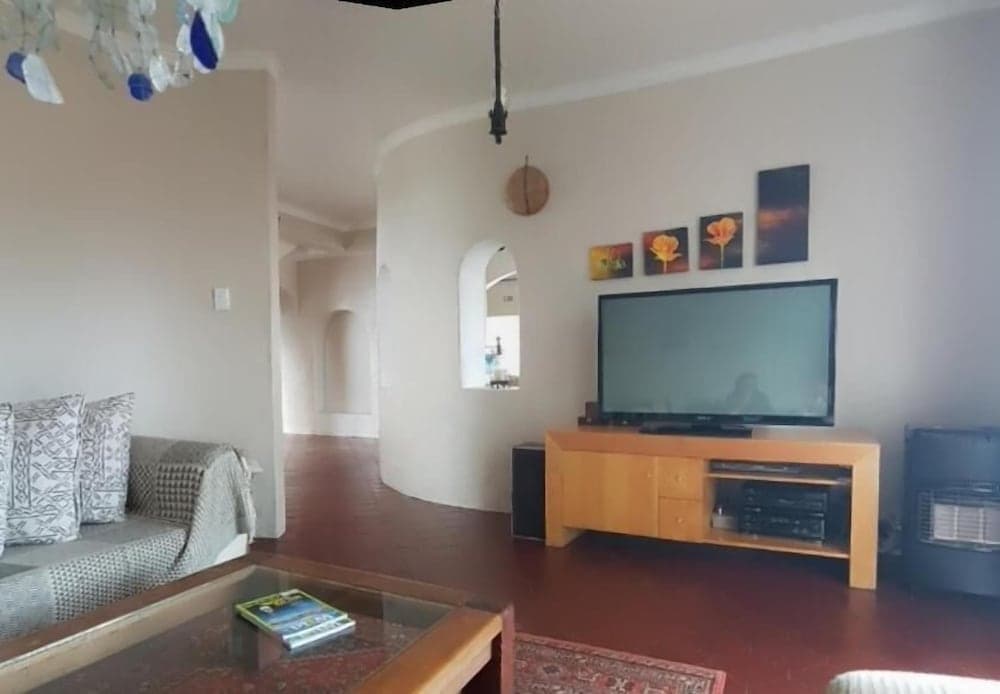 Addo Riverside Villa