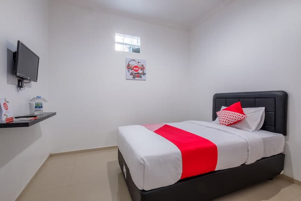 OYO 672 Bali Radiance Canggu