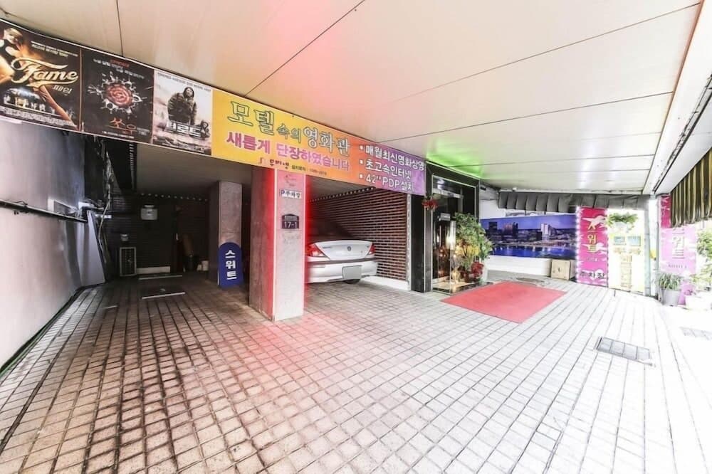 hotel image