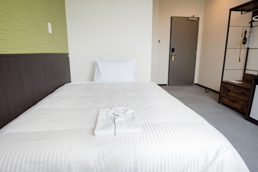 Crown Hotel Okinawa Annex