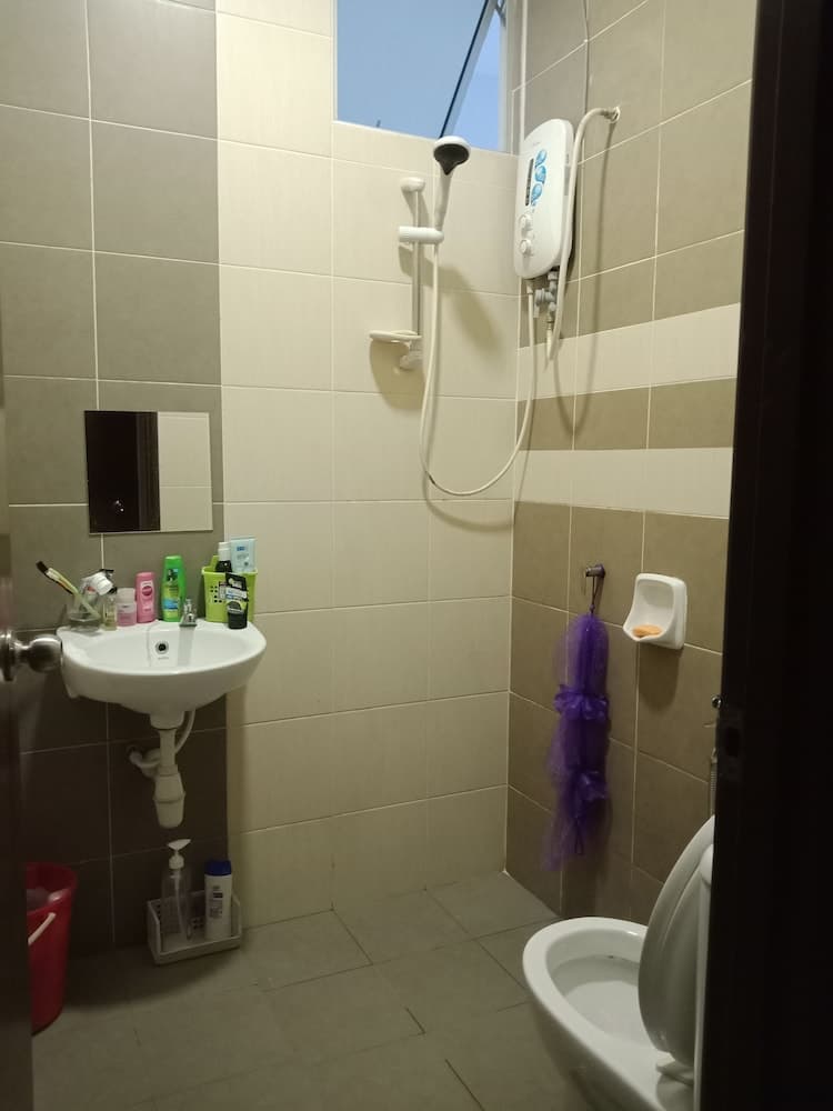 Gosh Desaru Bed Space