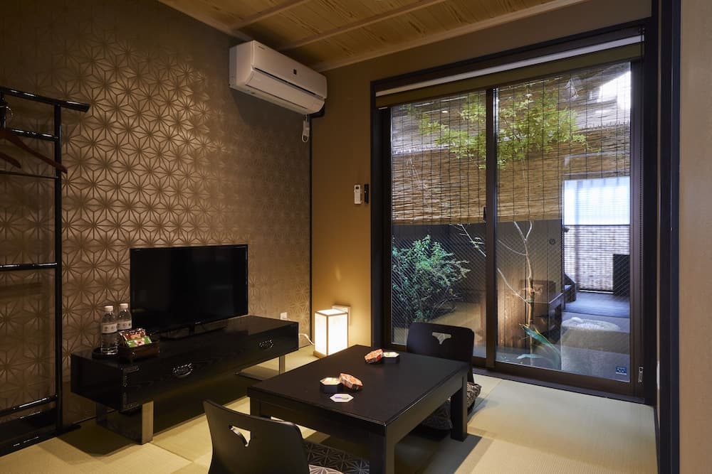 Rinn Mibukouin Minami