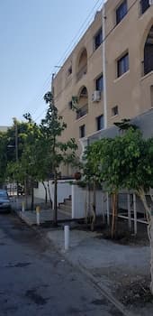 Mylos Court Apartments