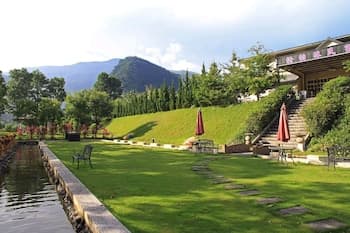 Songboling Hot Spring Inn