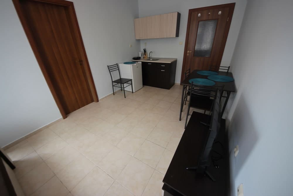 Sunny Day 2 Menada Apartments