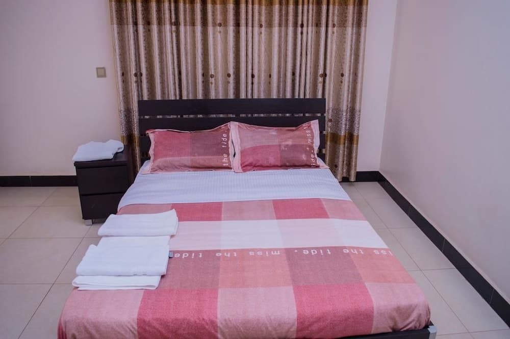 Marina Lake View Apartments