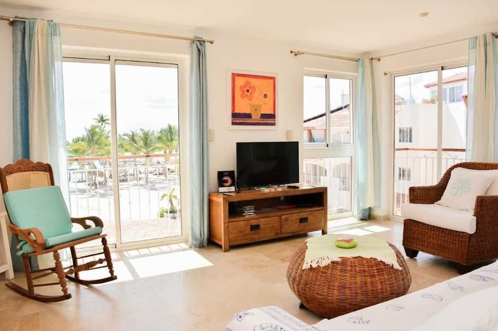 Cadaques Caribe Apartment