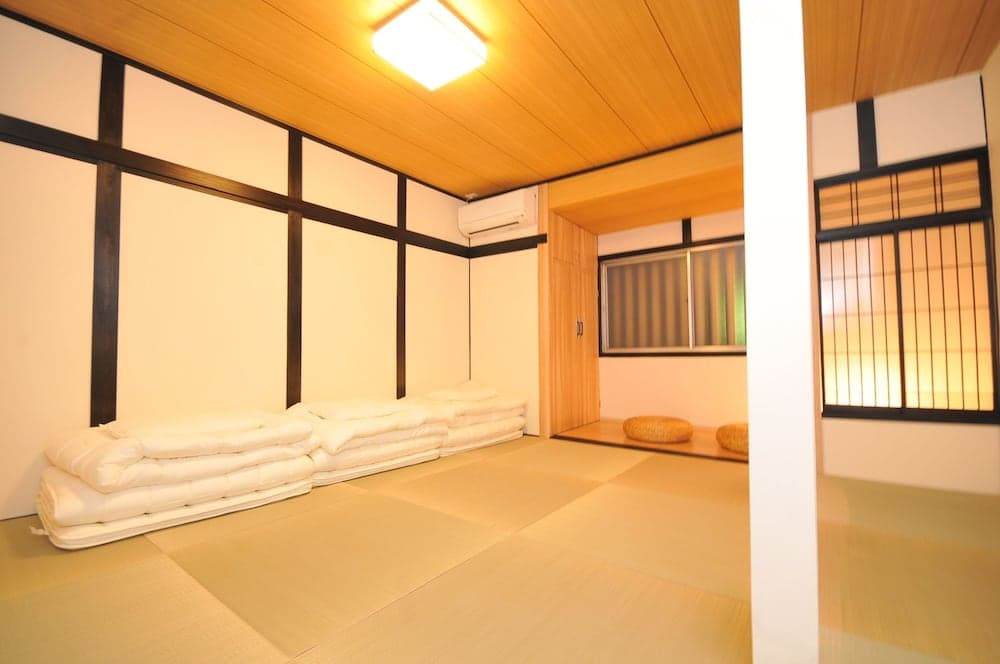 Condominium House in Osaka Miyakojima