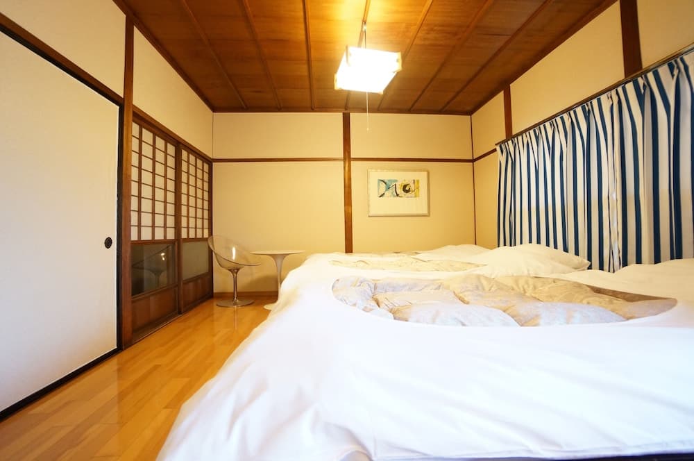 Rainbow Takayama Private House