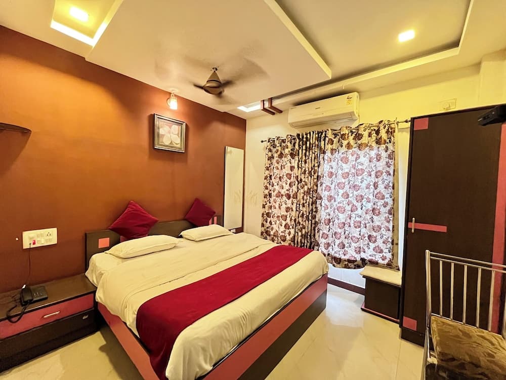 Hotel Good Luck Residency, Mount Abu