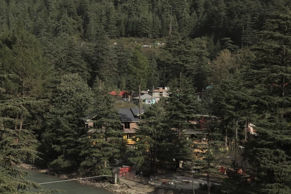 The Rainbow Inn and Cafe