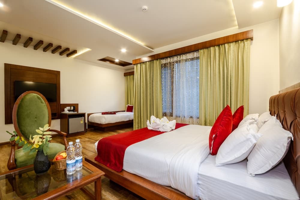 Ashapuri Residency Manali - A Centrally Heated and Air Conditioned Hotel