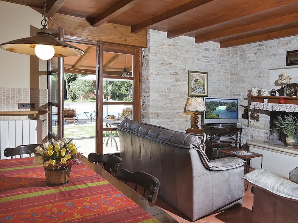 Istrian Villa Fendi Rebici