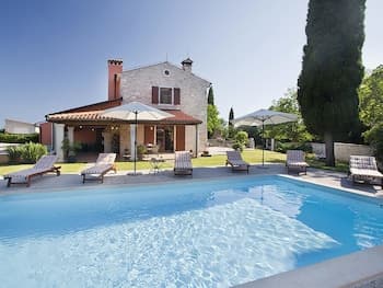 Istrian Villa Fendi Rebici