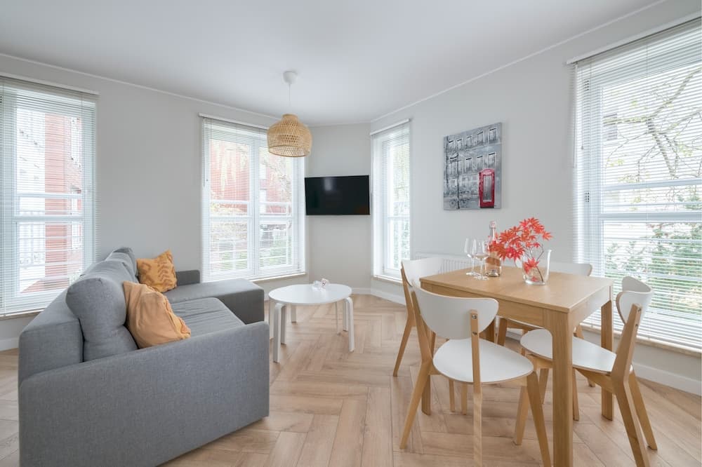 HappyStay Comfort Apartment By the Beach