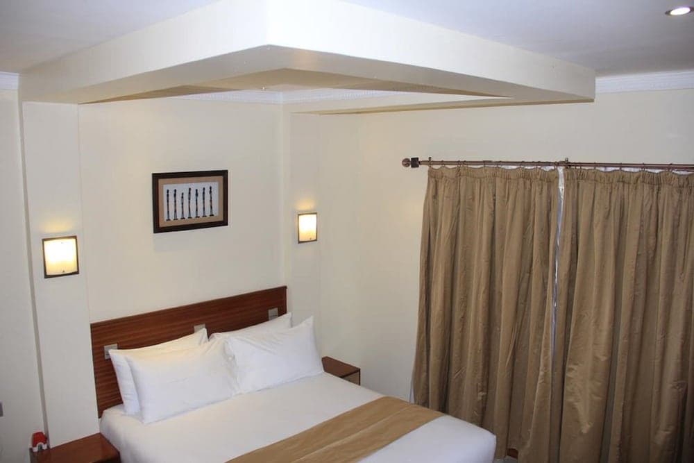 Brownie's Guest House