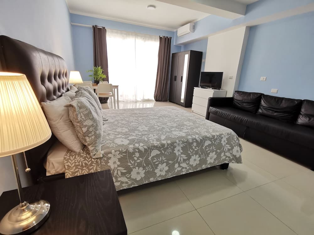 Coral Suites Beach Club & Spa