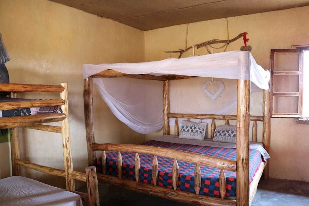 WE4Kenya Guesthouses and Farm