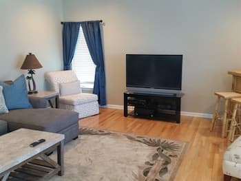 Wc7504 Ocean Avenue, Unit 201