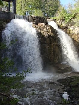 The Falls Inn - Walters Falls