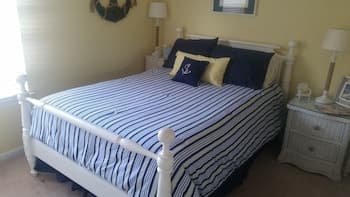 Nw411 East 4th Avenue, Unit B