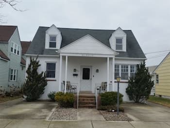 Wc302 East Miami Avenue, 1st Floor