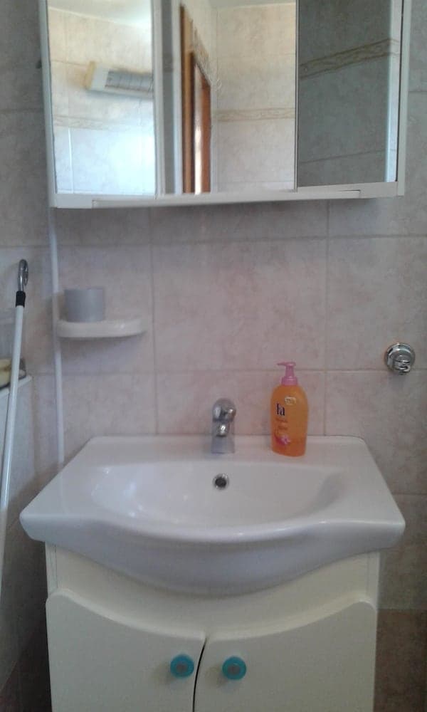 Apartment Marija Selce / One Bedroom A1