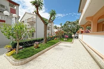 Apartments Marica 3130