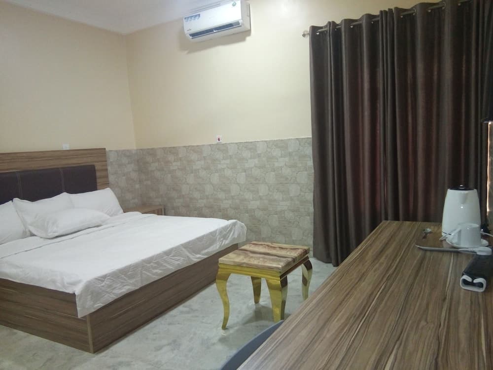 Suncourt Feel At Home Suites