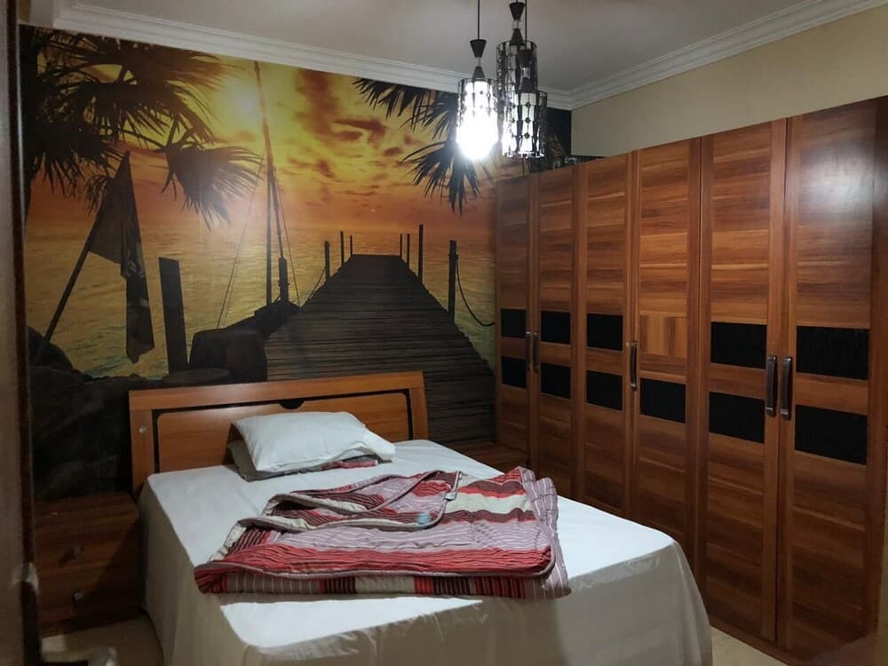 Amazing Pool View 2 BDR at British Resort