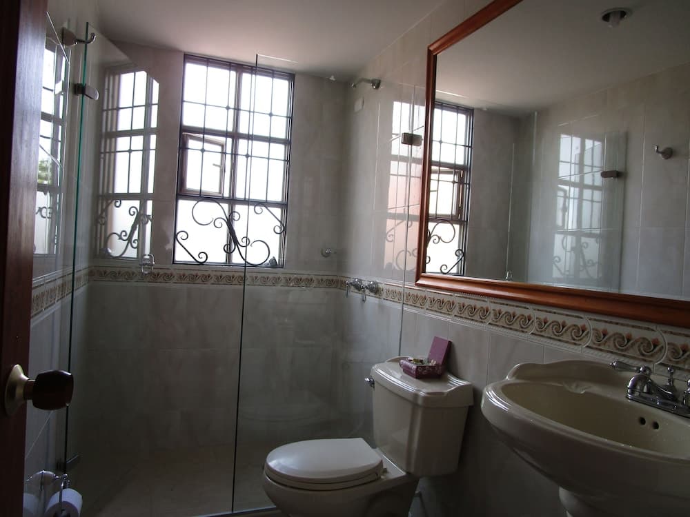 La Flor de la Canela