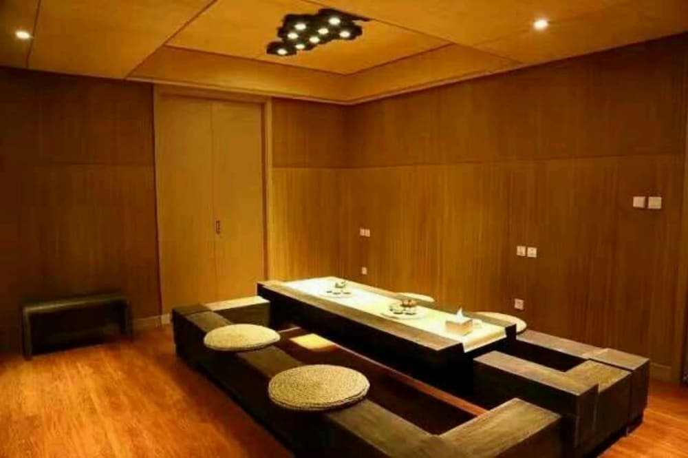 Beijing Eastern Library Hotel