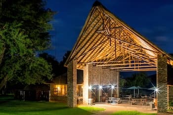 Elgro River Lodge