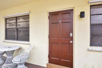 Lovely Apt, Hollywood Beach, 1/2 Block From Ocean!