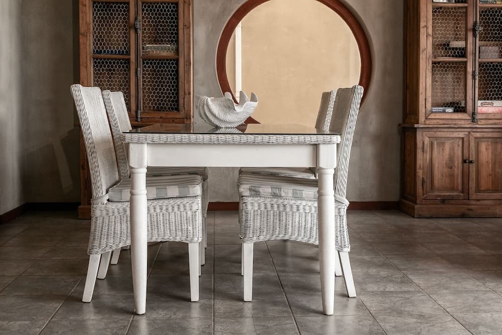 Blue Pearl - situated right on the beach