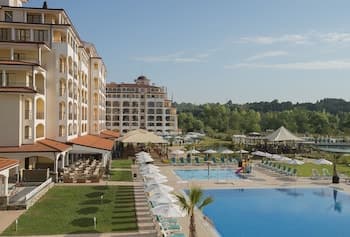 Sunrise All Suites Resort - All Inclusive