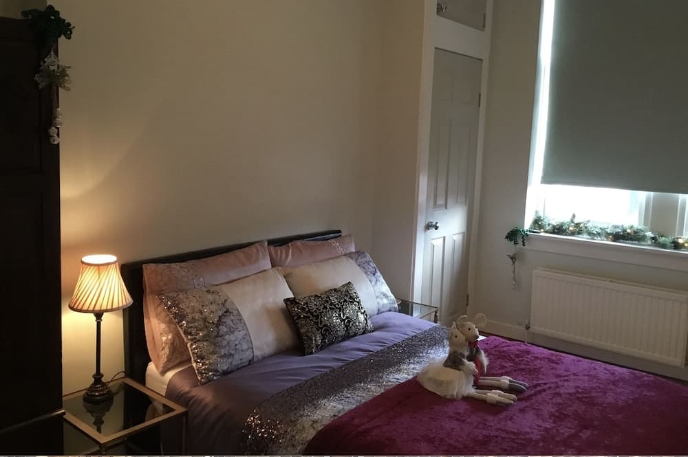 Fantastic 2 Bedroom Apartment Next to Green Park