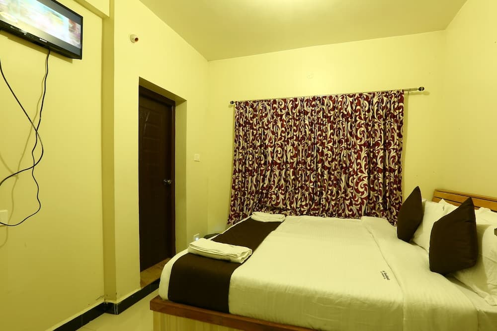 Al Woodlands Residency