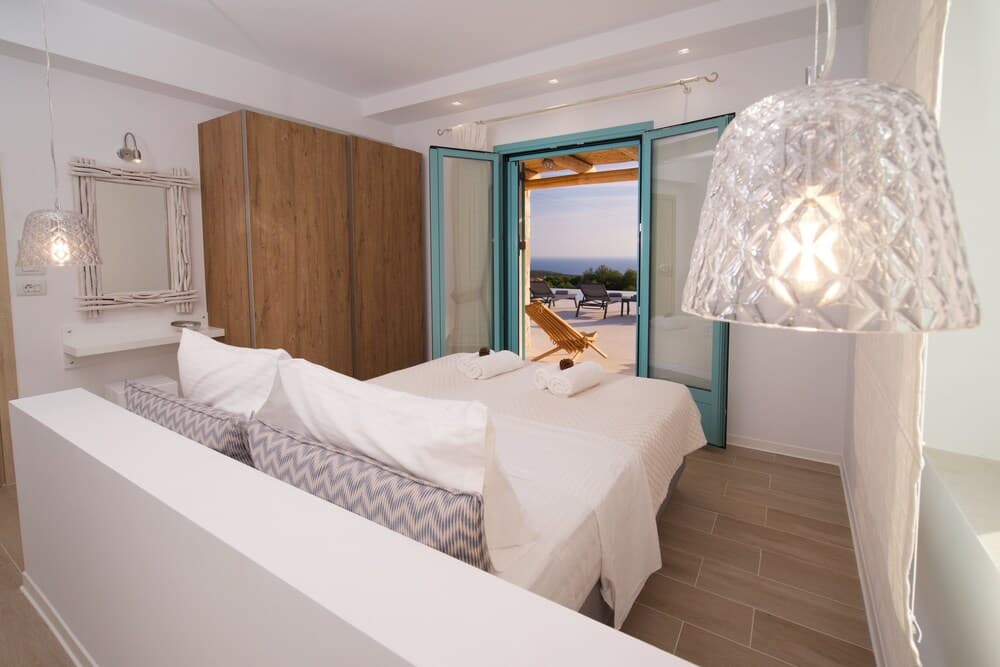 Exclusive Sea View Villa Madelaine