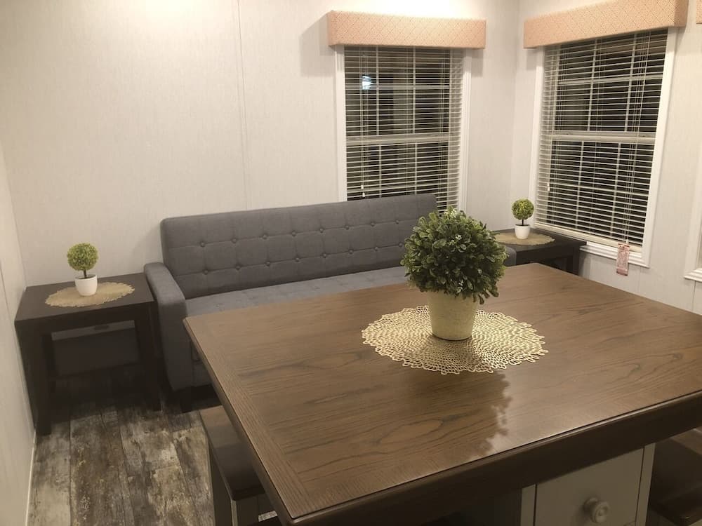 Equestrian House- Dosanko Cottage