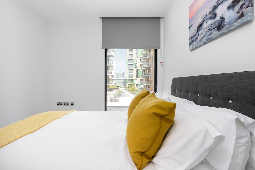 Modern Townhouse Near 02 Arena & Excel