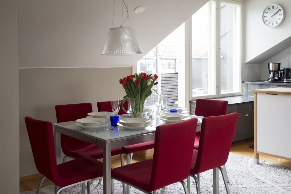 2ndhomes 2BR Penthouse with Balcony and Sauna