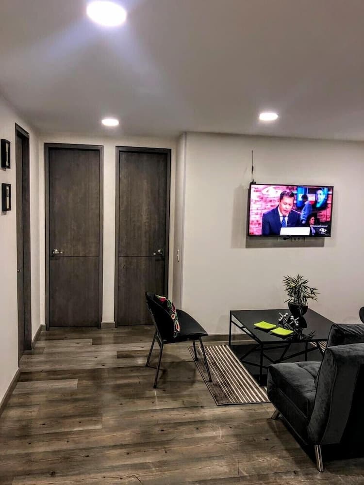 Apartaestudio Charles 52