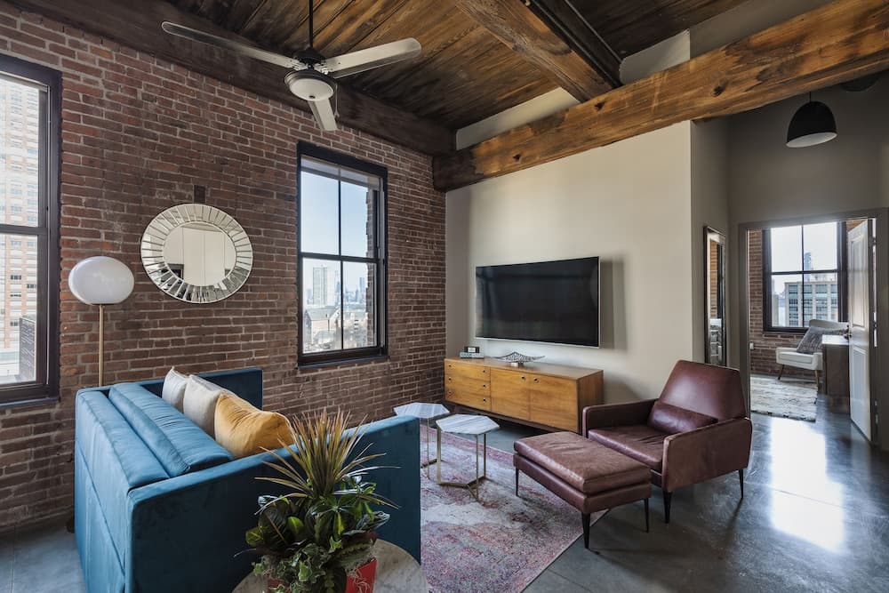 Deedee's Industrial Lofts