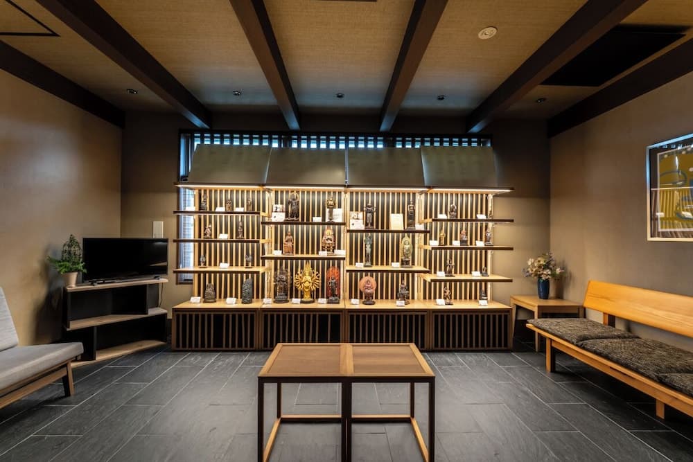 Temple Town Hotel WAQOO Horyuji